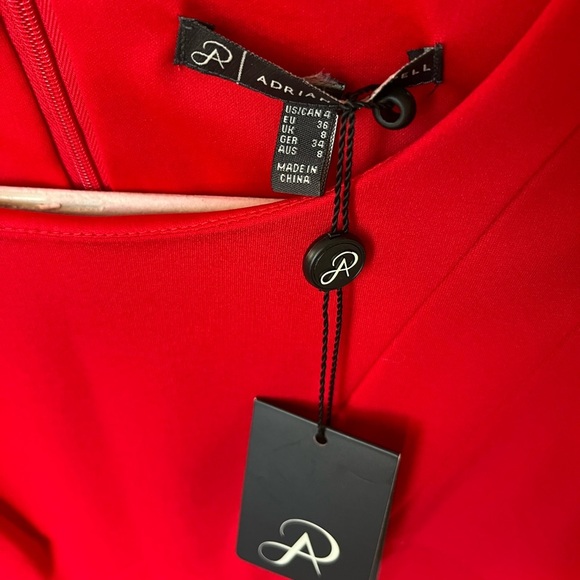 NWT Adrianna Papell Solid Pointe A-line  Long-Sleeve Cocktail Dress, Red, Size 4 - Picture 3 of 6
